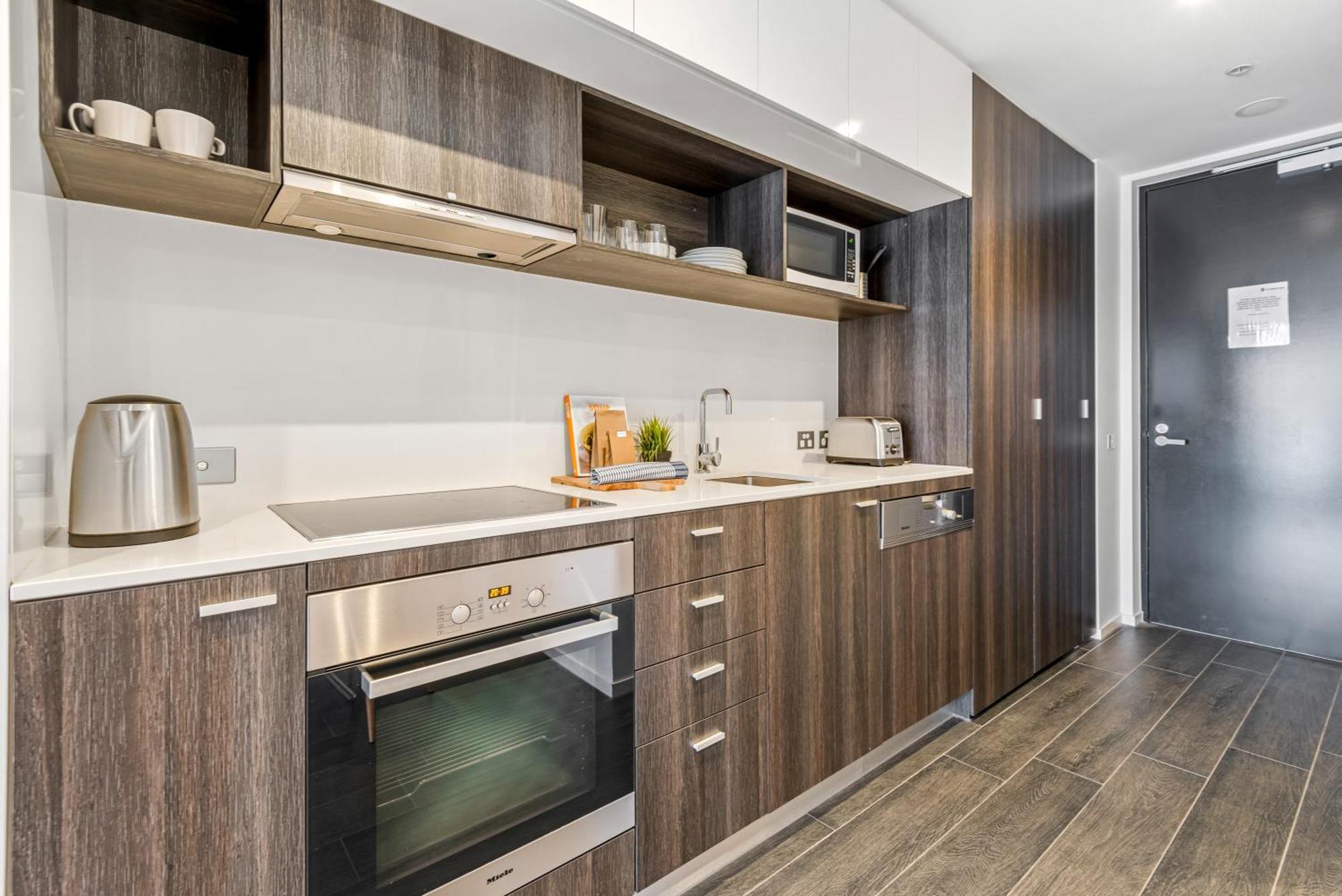 Complete Host Halo Apartments Melbourne Rum bild