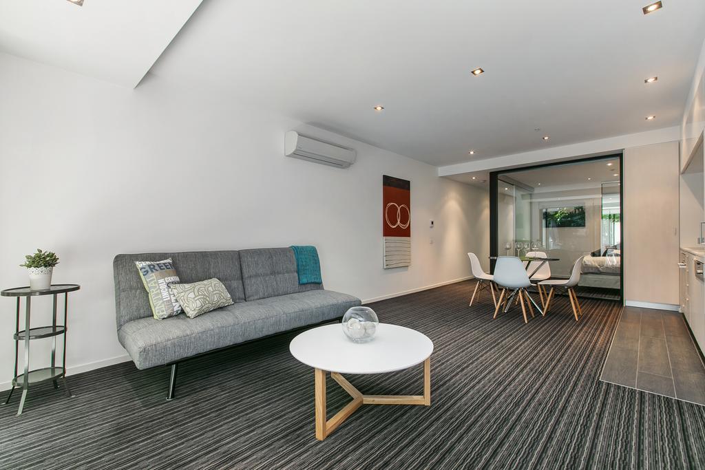 Complete Host Fitzroy St Apartments Melbourne Rum bild