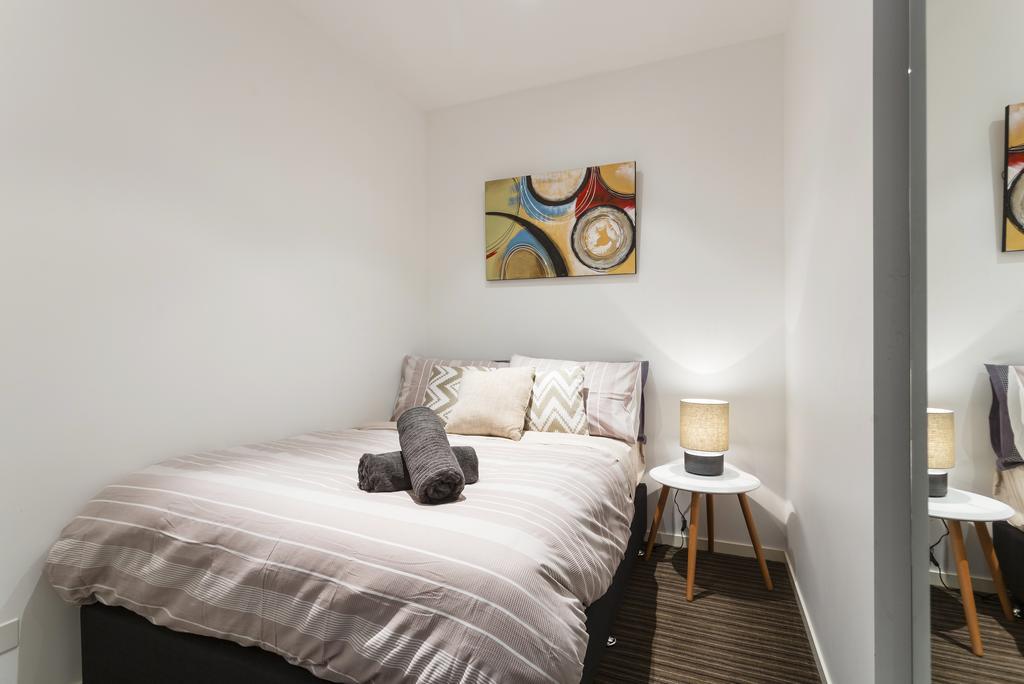 Complete Host Fitzroy St Apartments Melbourne Rum bild